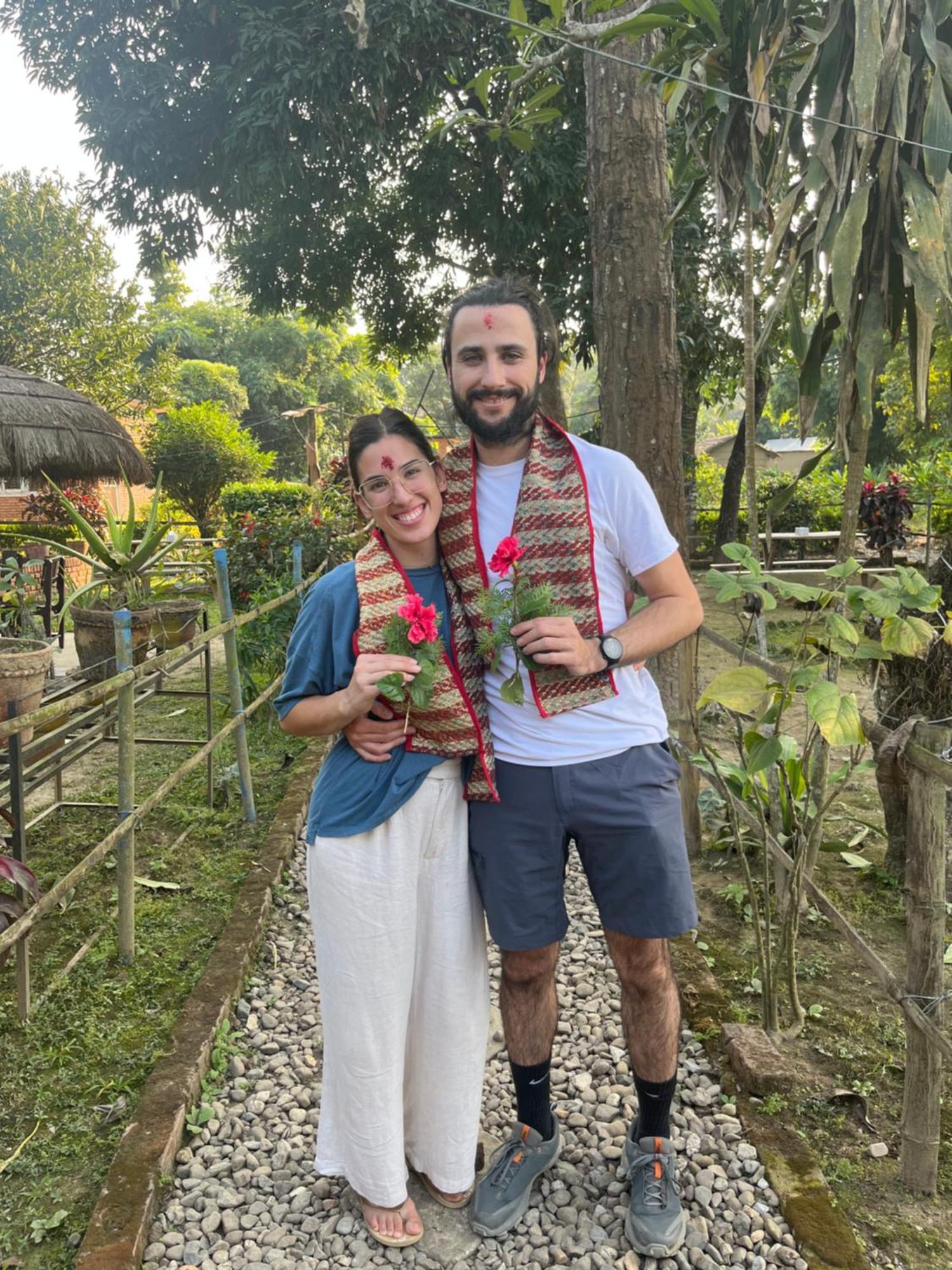 Hotel Tharu Garden, Sauraha Kültér fotó